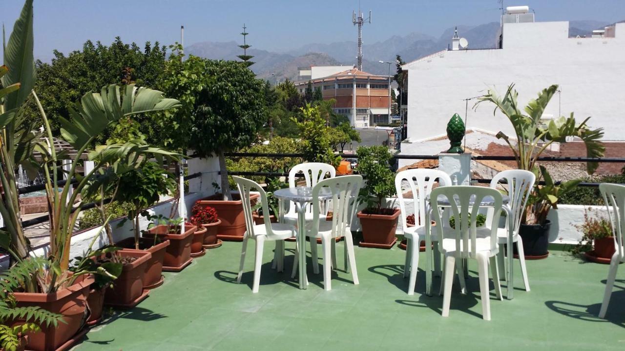 Hostal Sol y Mar Nerja Exterior foto